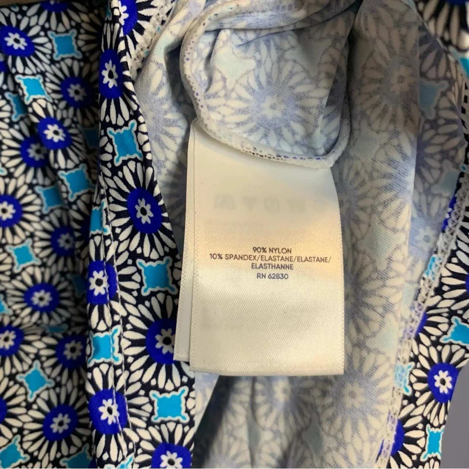 Lands' End Long Sleeve Swimsuit Rash Guard Quarter Zip UPF 50 (NWOT) - Size XS - Image 4