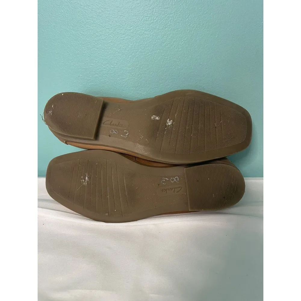 Clarks Womens Brown Perforated Leather Moccasin Loafers Size 6. S-319‎ - Image 6