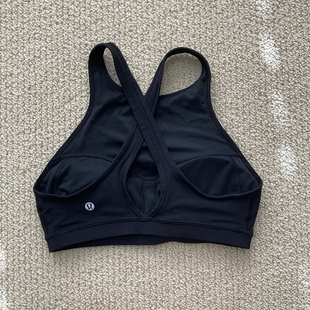 LULULEMON Colour Me Quick High Neck Sports Bra Light Support Size 4 Black EUC - Image 5