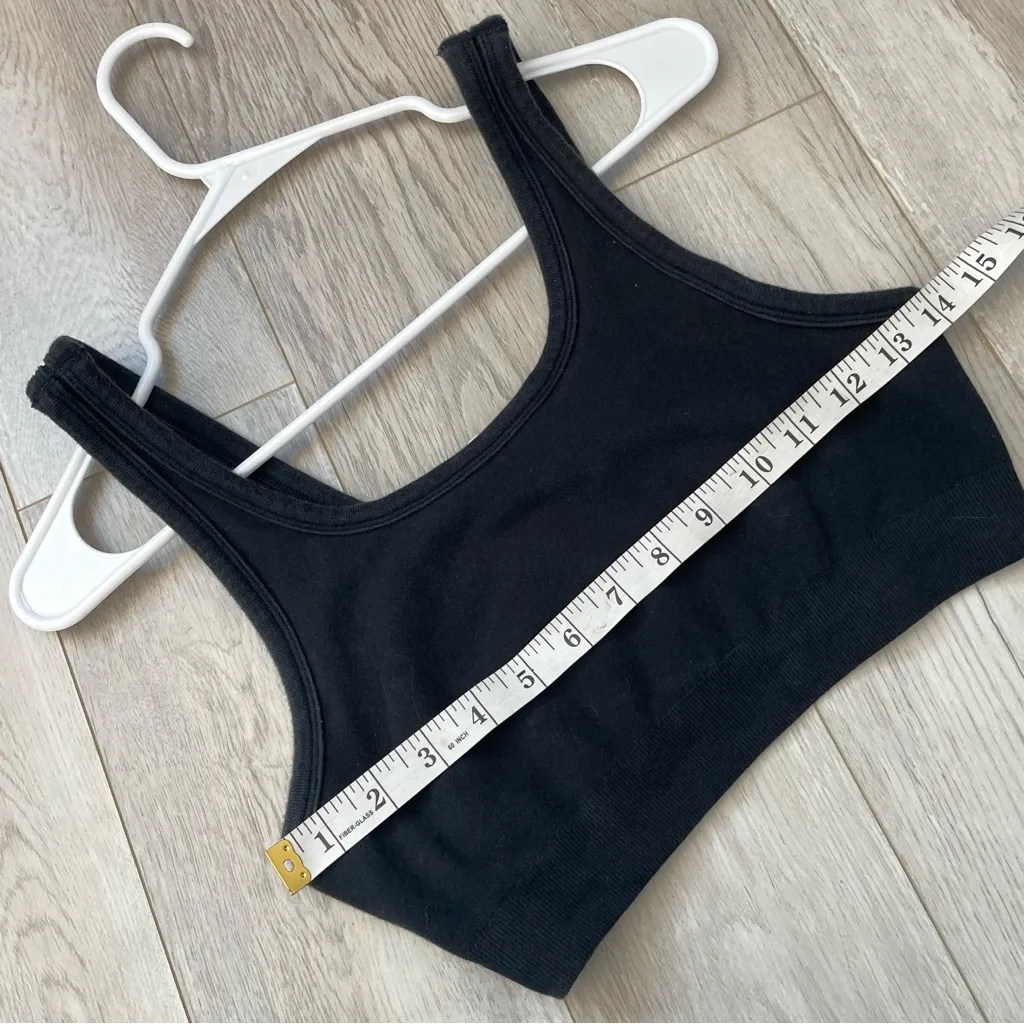 Alo Sports Bra scoop neck ribbed longline womens Black (large) workout gym - Image 3