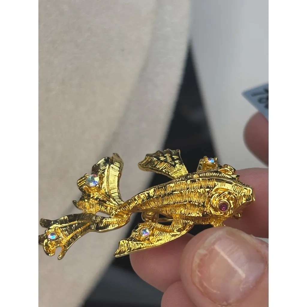 Vintage signed GRAZIANO Ocean Fish Rhinestone Brooch Gold - Image 4