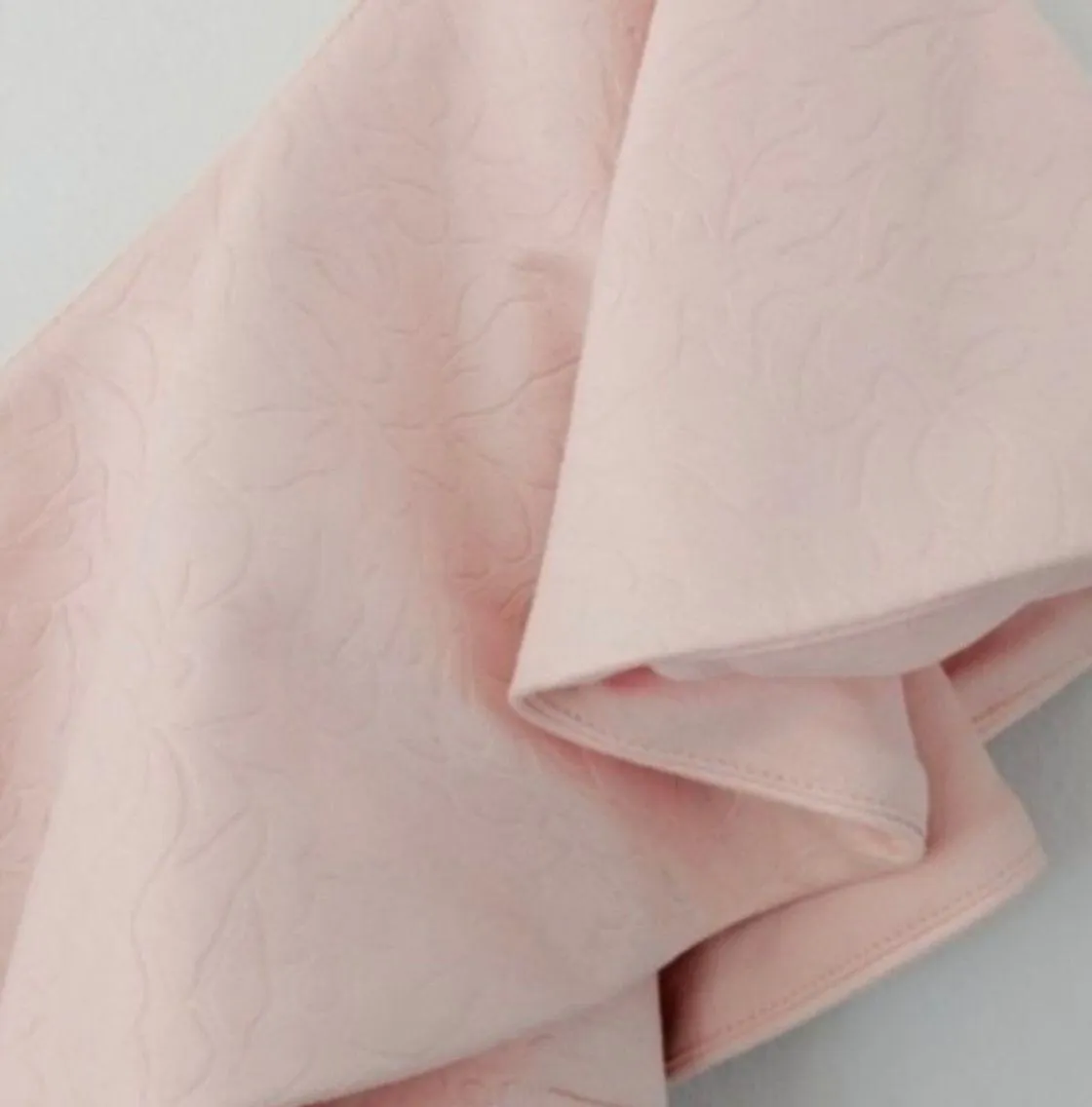 Pink Ruffle Bodycon Dress - Image 4