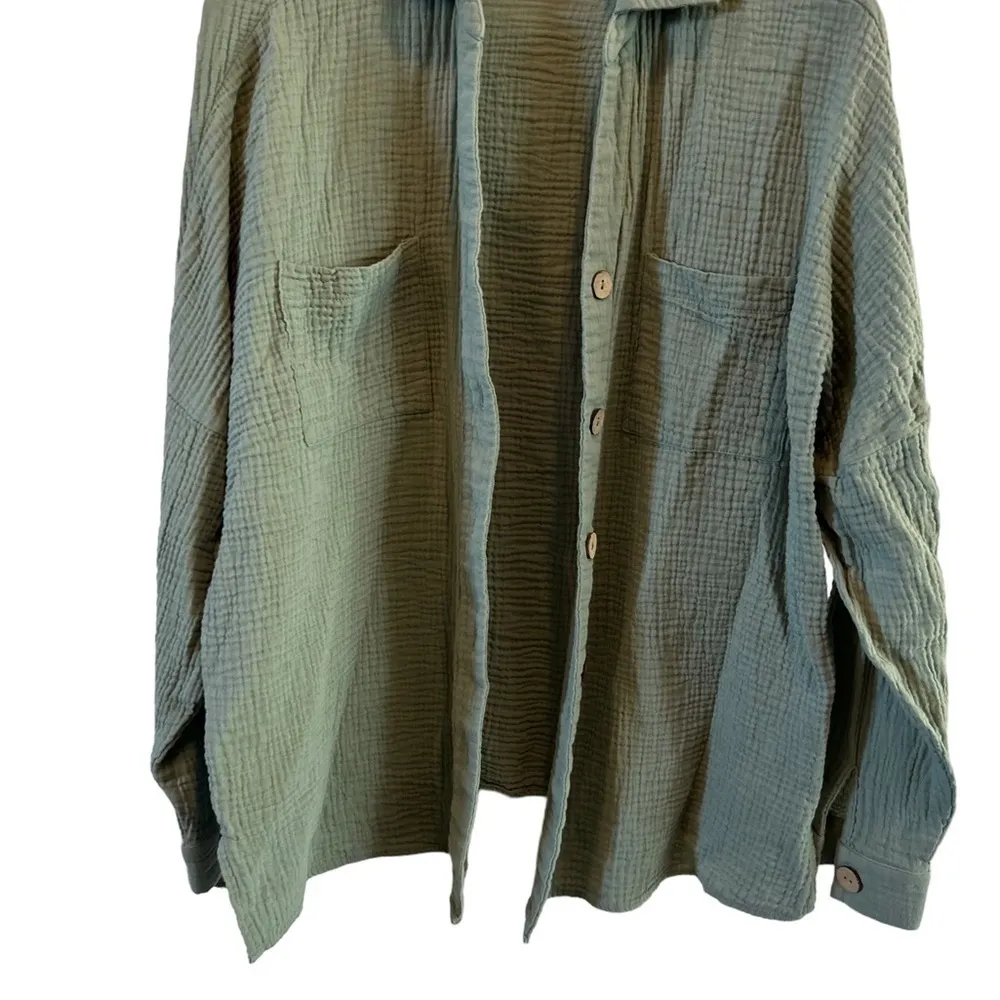 Pink Lily  medium‎ oversized shirt/shacket - Image 3