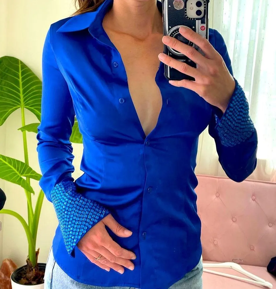 Le Superbe Superstoned Button Up Orbital Seamed Satin Fitted Shirt 2 NWOT Blue - Image 2