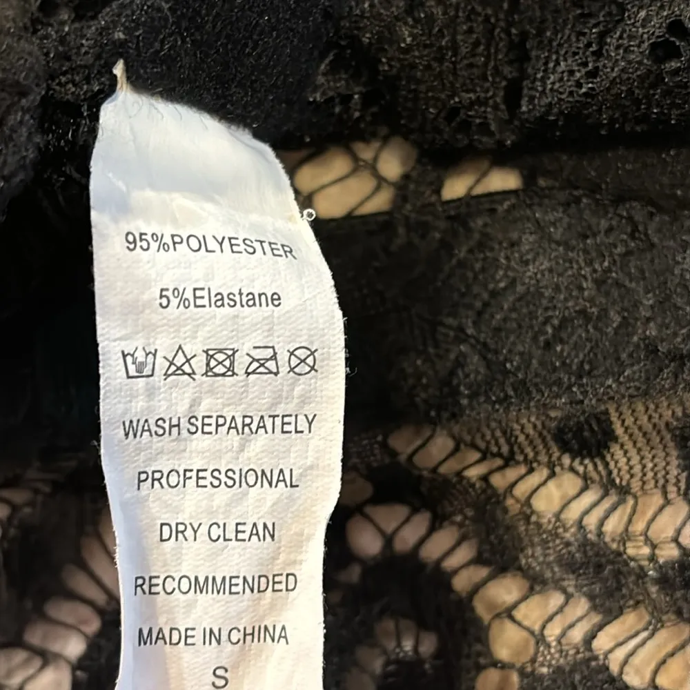 Lingerie bra in size small Black - Image 9