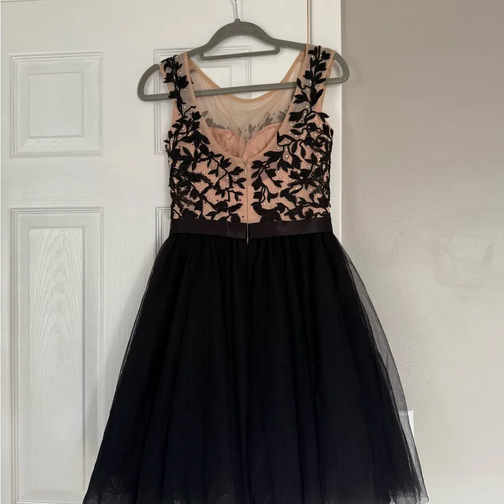 Sherri Hill Black Nude Floral Beaded Tulle Dress Prom Homecoming Wedding Guest - Image 6