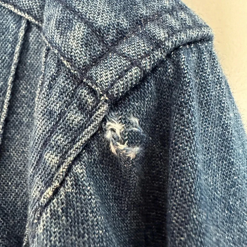 Petite Sophisticate & Co. Vintage Fall Denim Shirt (Y8) - Image 7