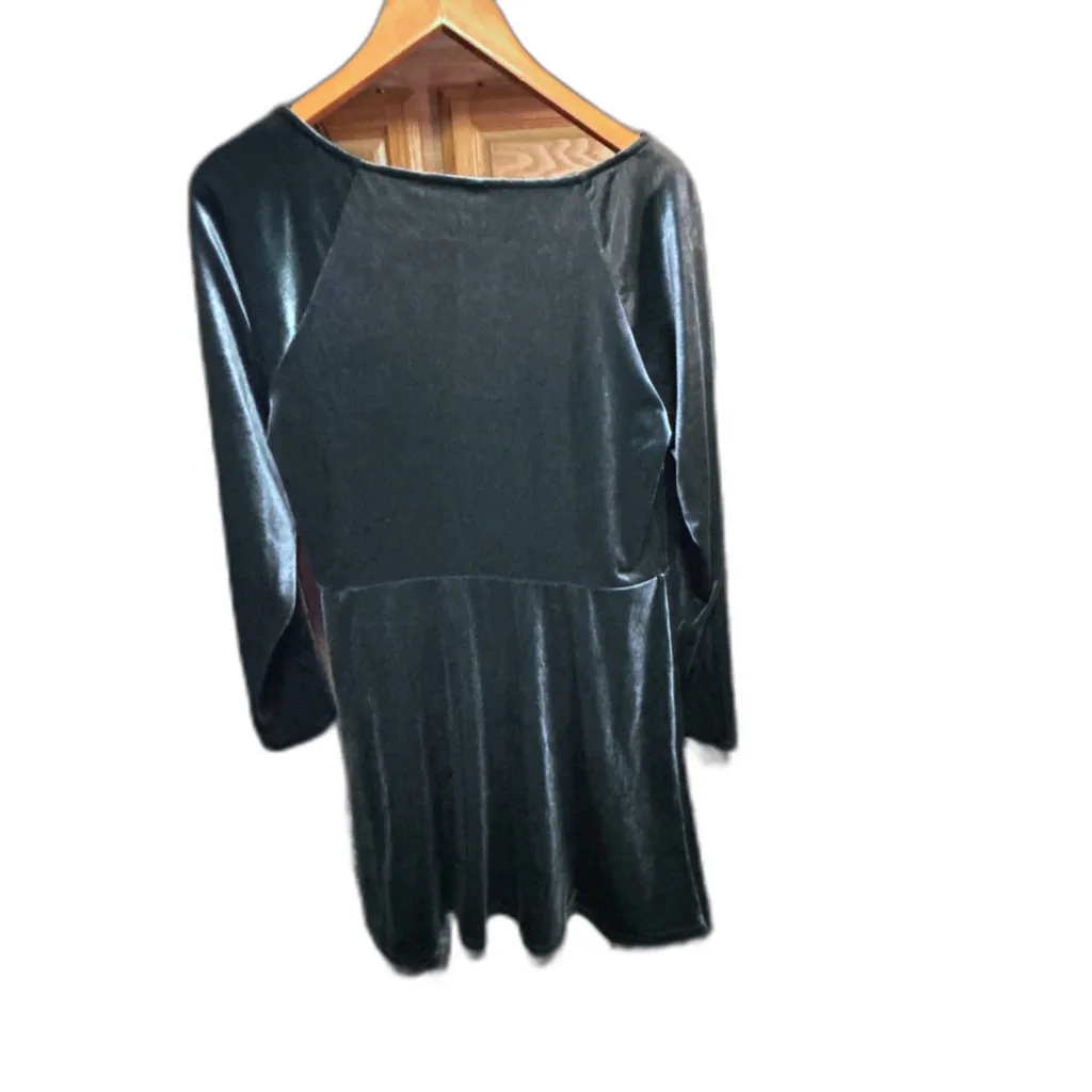 Old Navy Velvet Dress Women's Large Bottle Green Ruched - Image 3