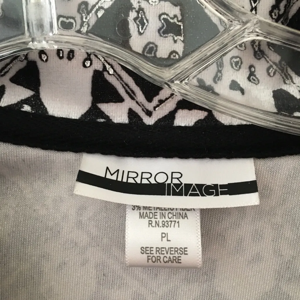 FINAL MARKDOWN Ladies mirror image jacket petite large Size undefined - Image 5