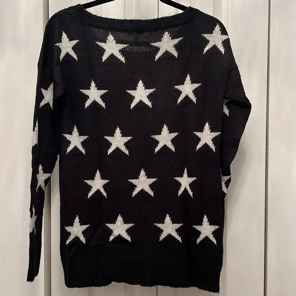 Express Sweater with white Stars - Image 2