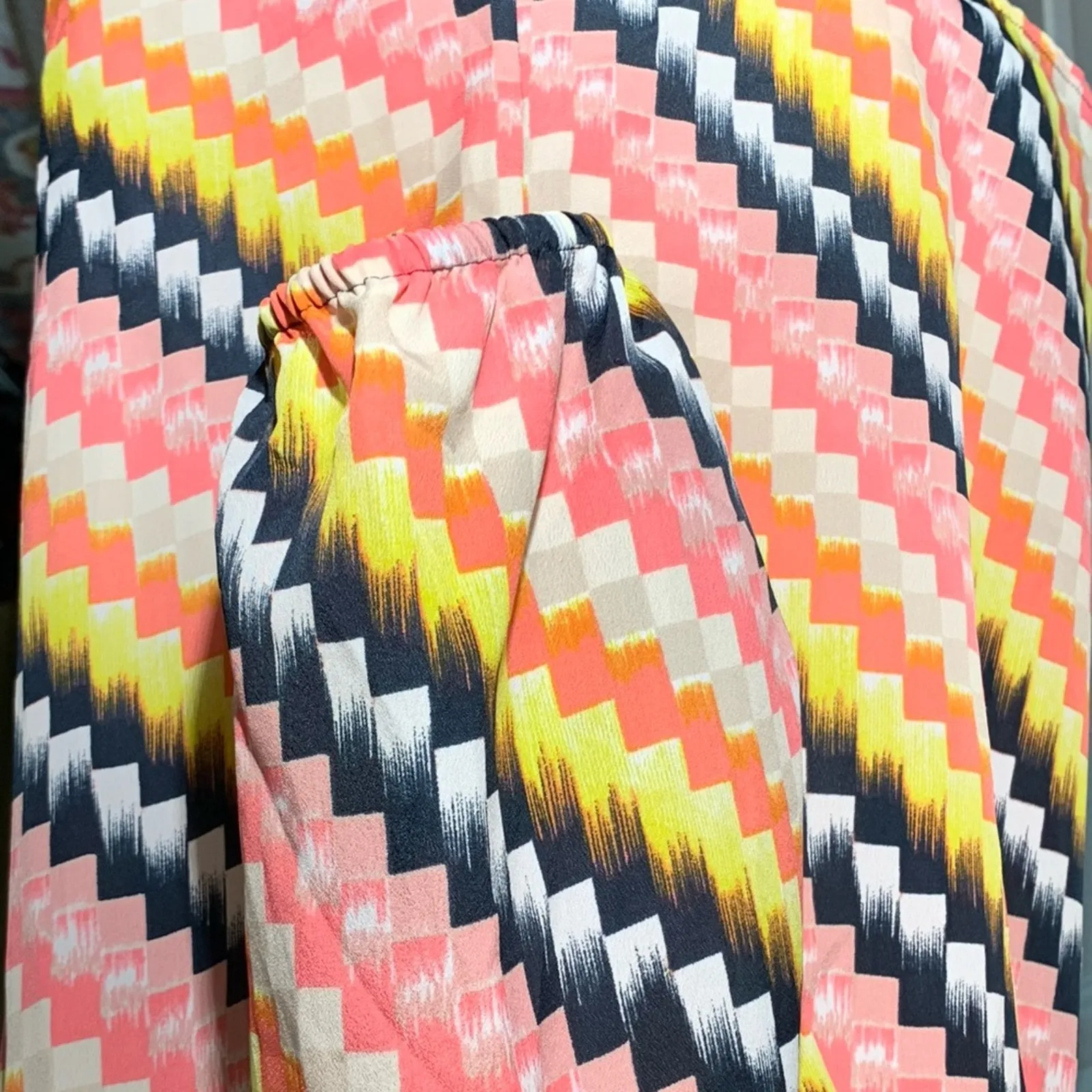 Ann Taylor Blouse Top Petite Multicolor Zig Zag 3/4 Sleeve Retro Casual Size SP - Image 4