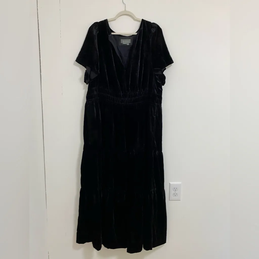 Anthropologie Black Velvet Maxi Dress - Image 5
