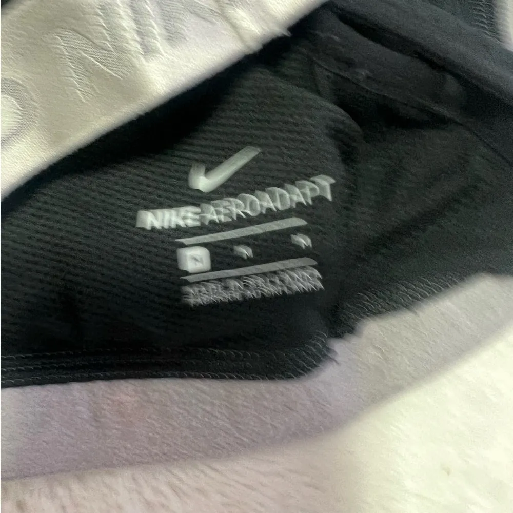 Nike Pro Black Sports Bra - Image 3