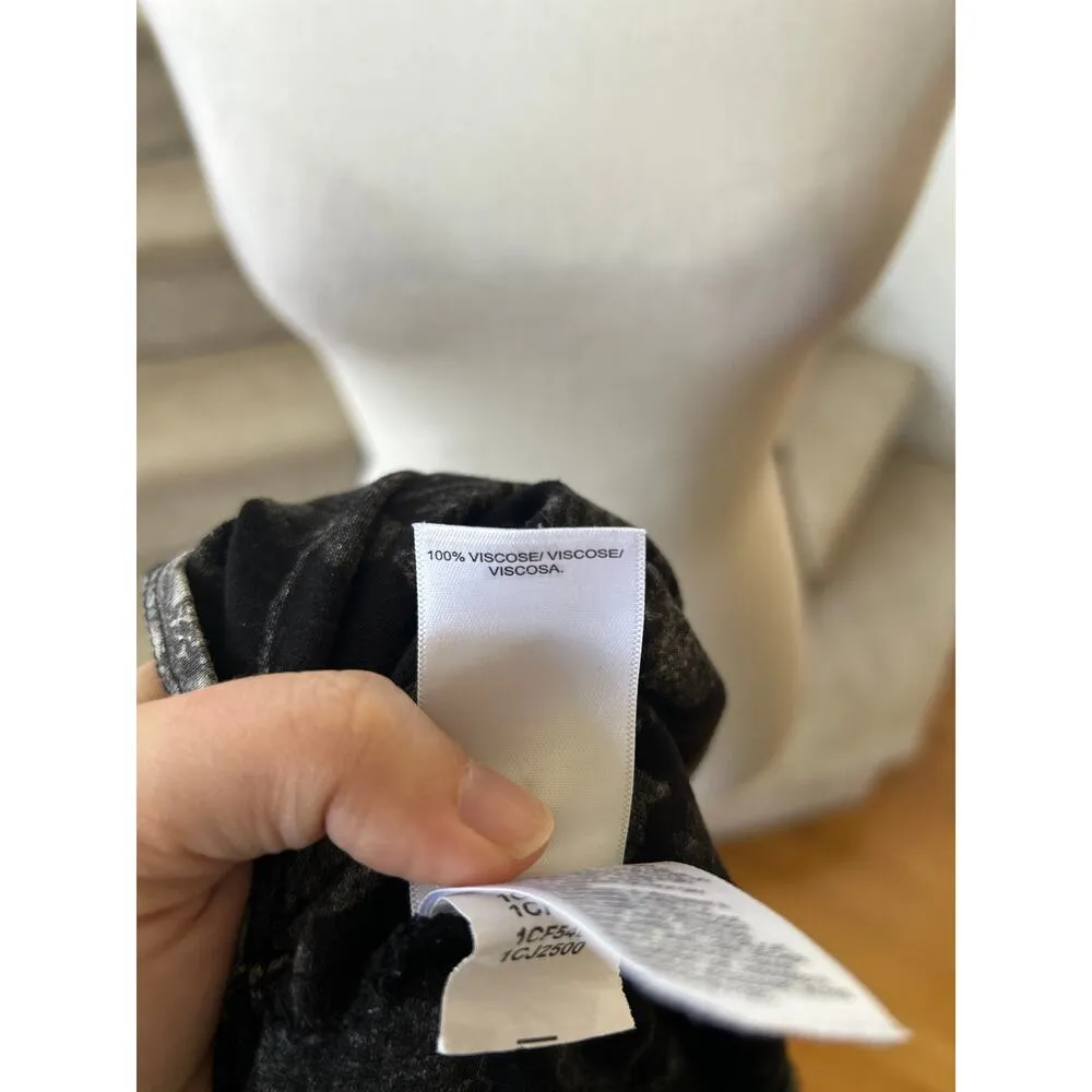 Lucky Brand Black & Grey Floral Tunic Blouse - Image 4