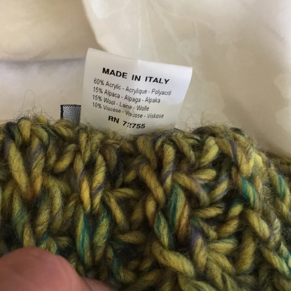 Cintelli e Galluzzo Yellow green Italian wool alpaca chunky infinity scarf - Image 4