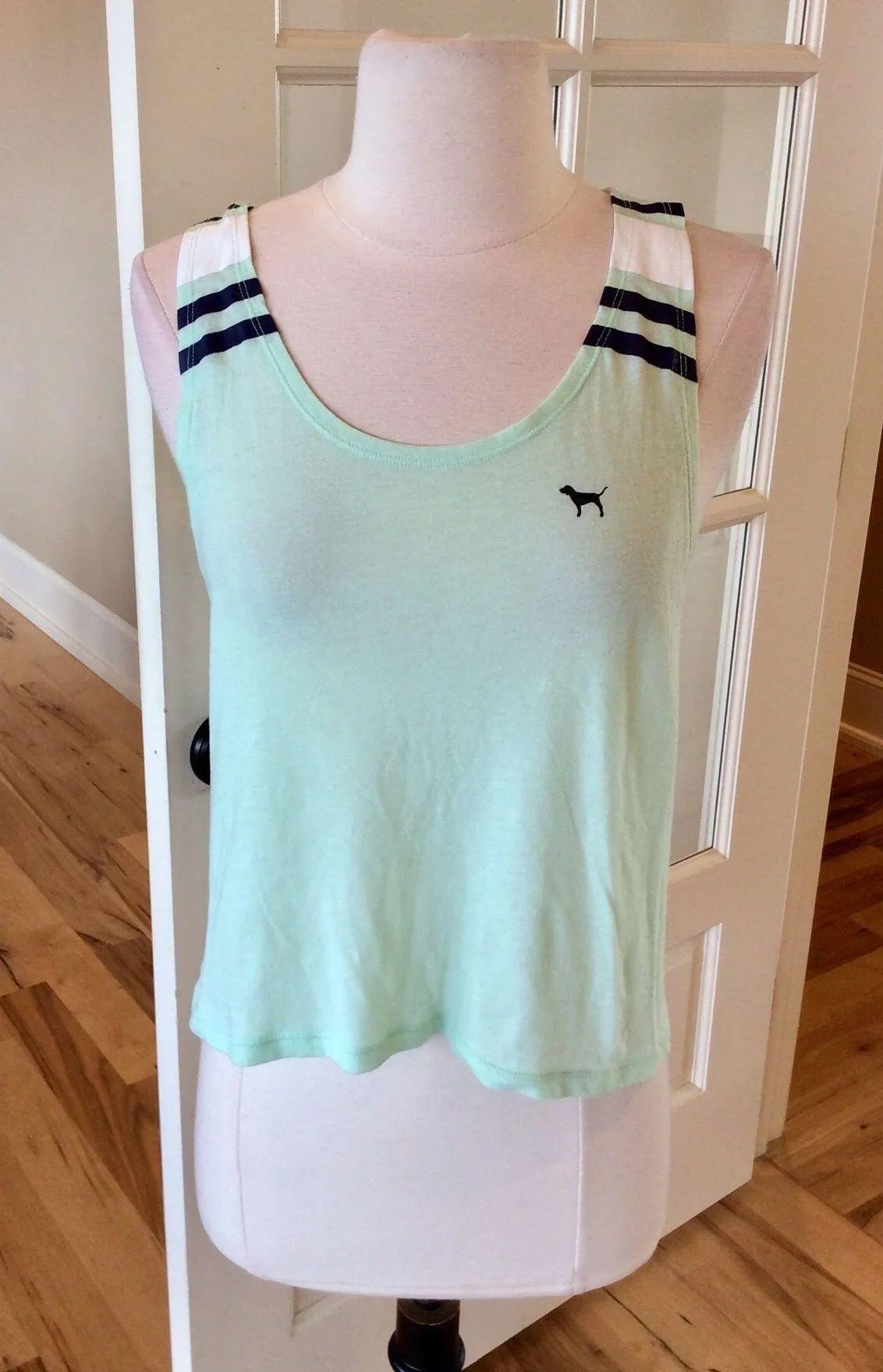 PINK Victoria Secret Tank Top Crop Small - Image 2