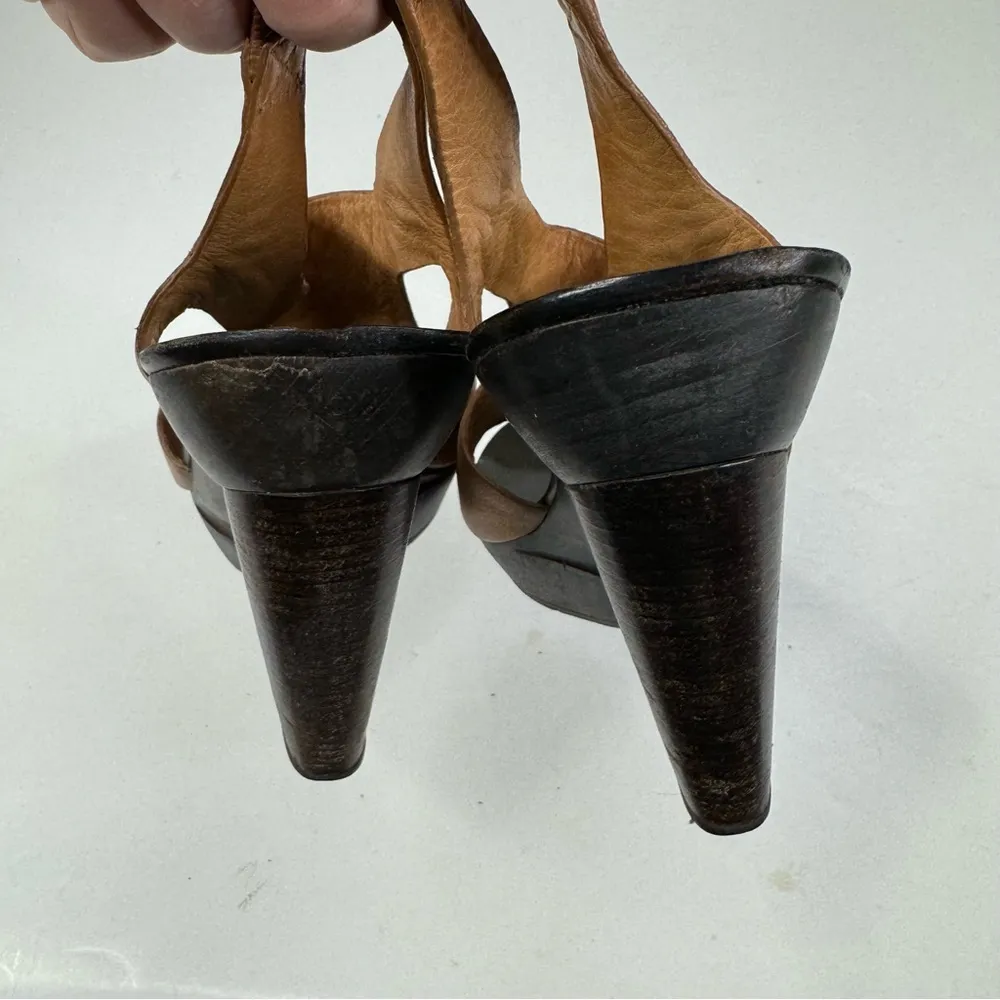 Givenchy Women’s Leather Heeled Sandals Size 39 - Image 7