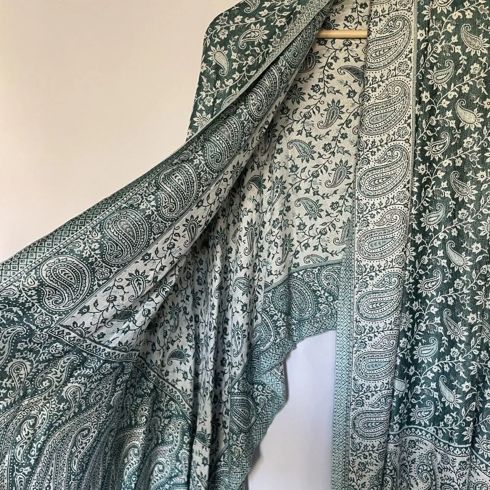 Dubai authentic pashmina scarf green paisley design fringe tassels warm comfort - Image 4