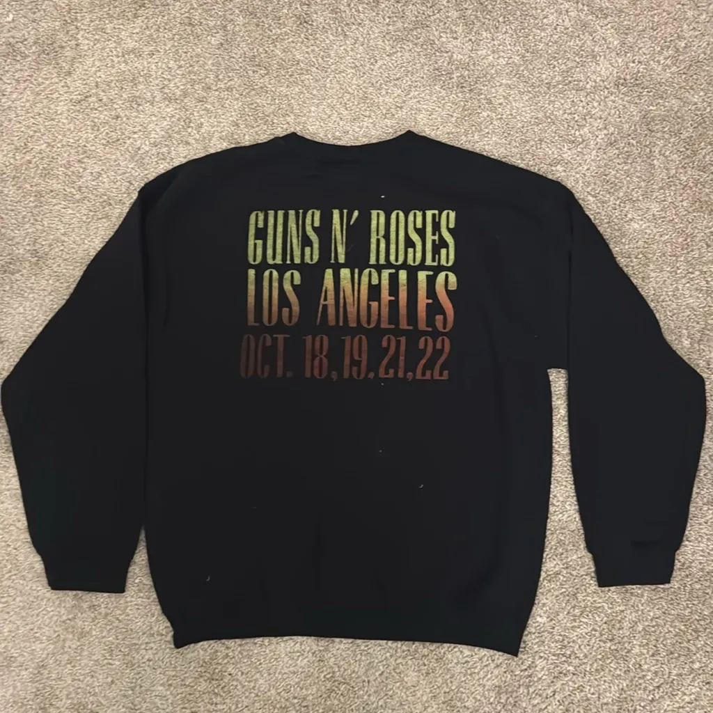 Junk Food Clothing Black Guns N' Roses Sweatshirt Size M - Image 3