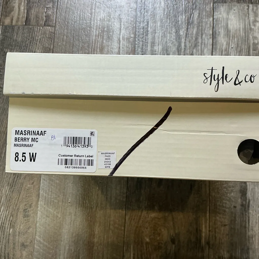 Style & Co . Deep Red Ankle Booties Size 8.5 W - Image 7