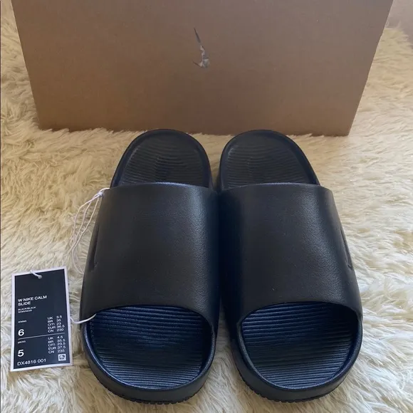 NWT
Nike Calm Women’s Slide Sandals - Image 2