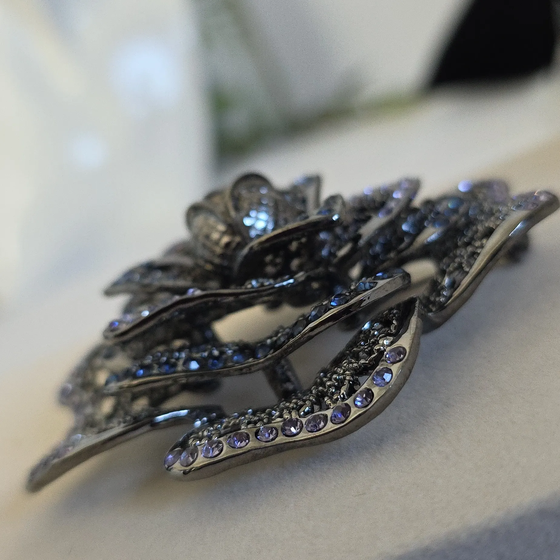 Vintage Statement Silver Blue Rhinestone Rose Flower Brooch Pin - Image 6