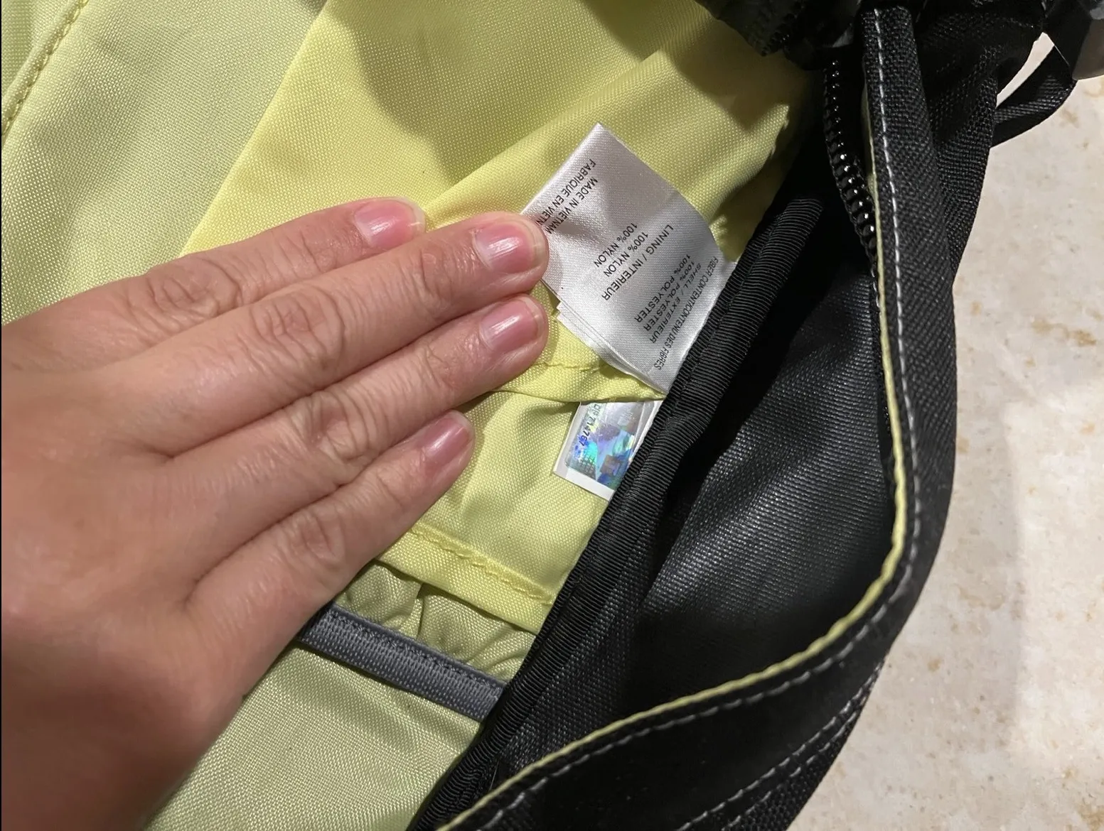 Northface hiking backpack - Image 6