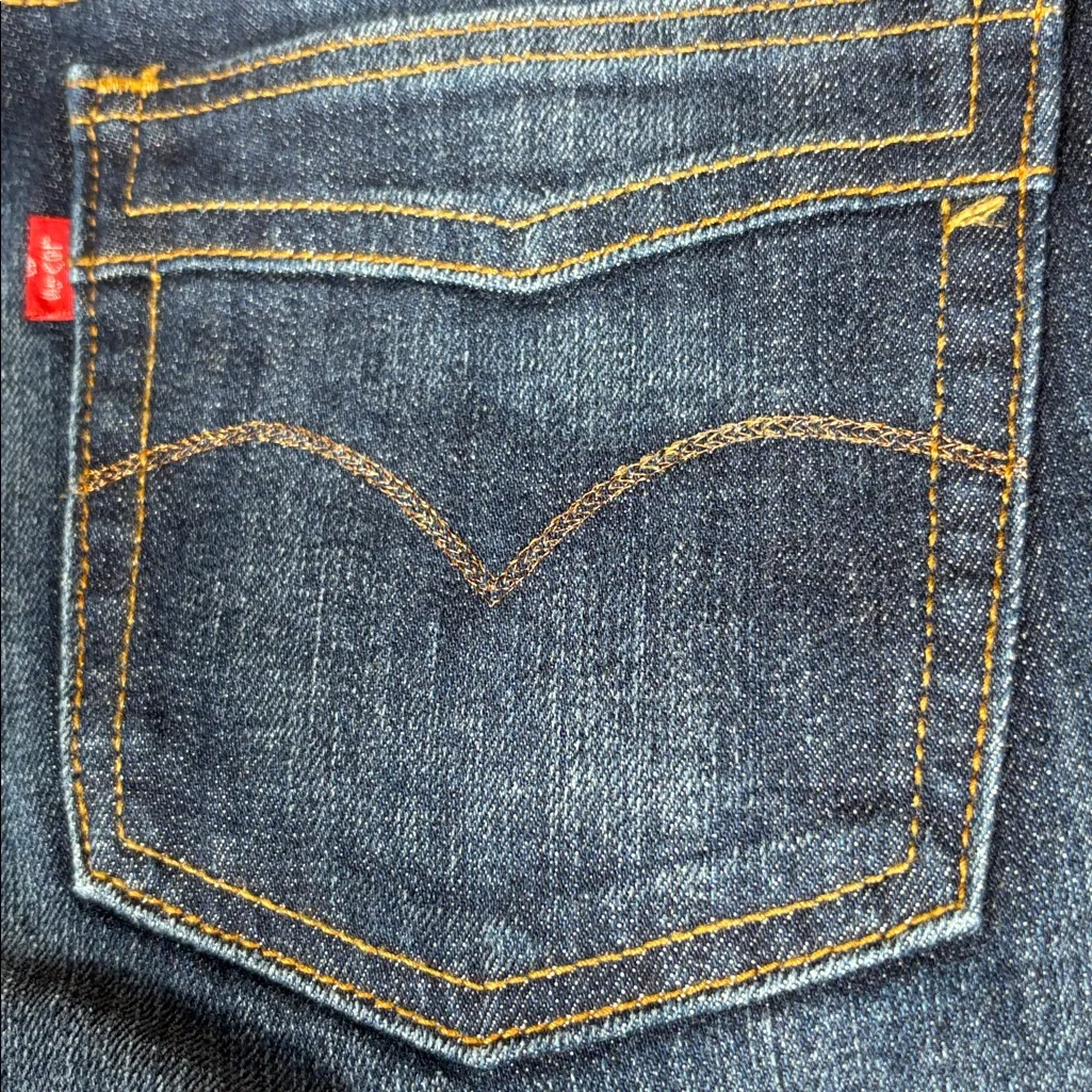 Levi’s 545 Women's Low Boot Cut Jeans, NWOT's, Size 6 - Image 6