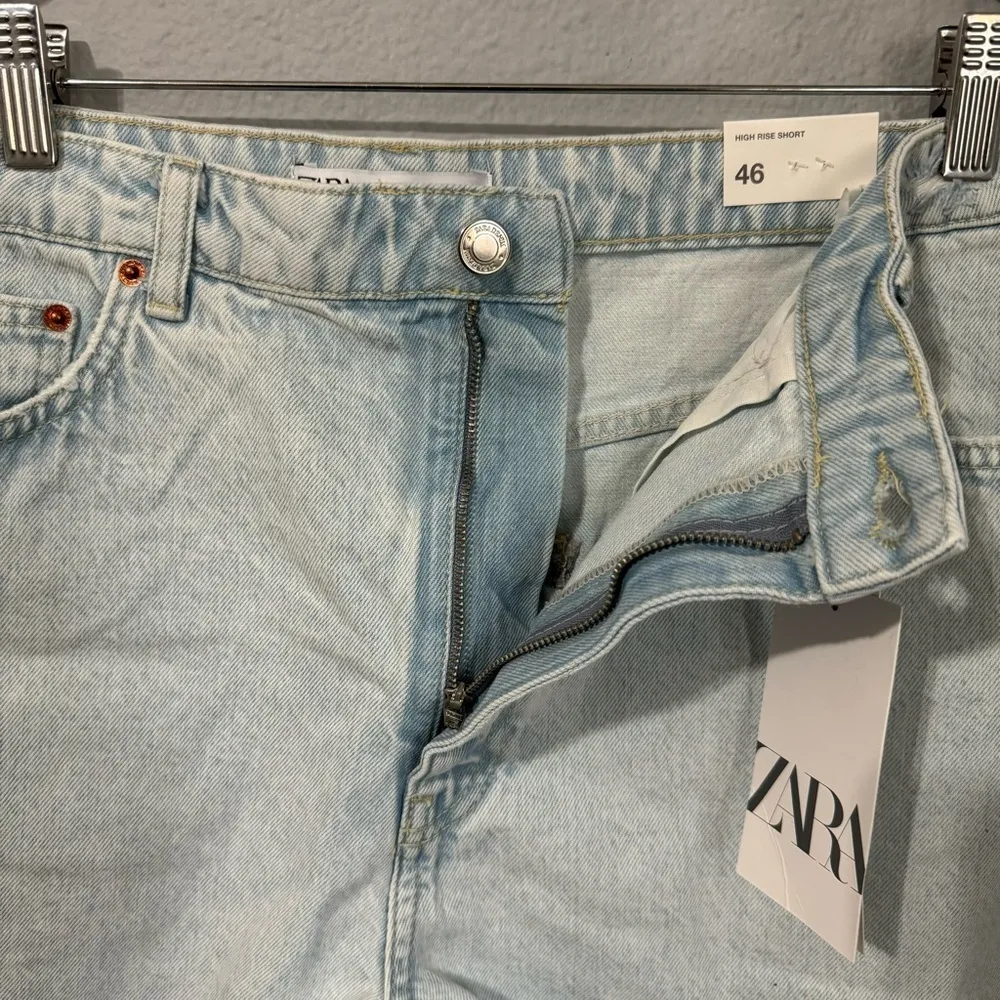 Zara Women Light Blue Bohemian High Rise Rigid Distressed‎ Denim Short Size 14 - Image 7