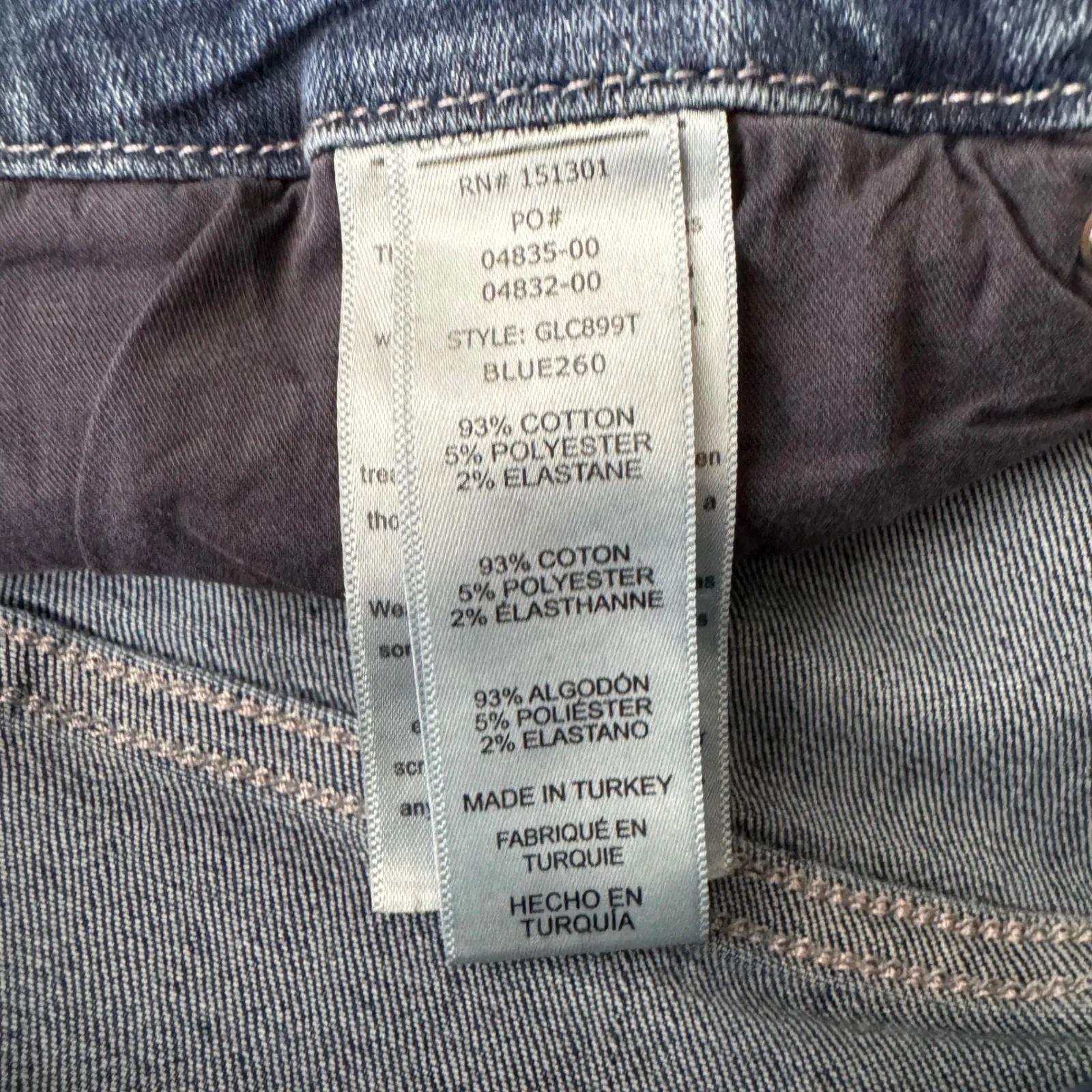 GOOD AMERICAN Blue Legs Crop High Rise Denim Cutoff Shorts - Image 6