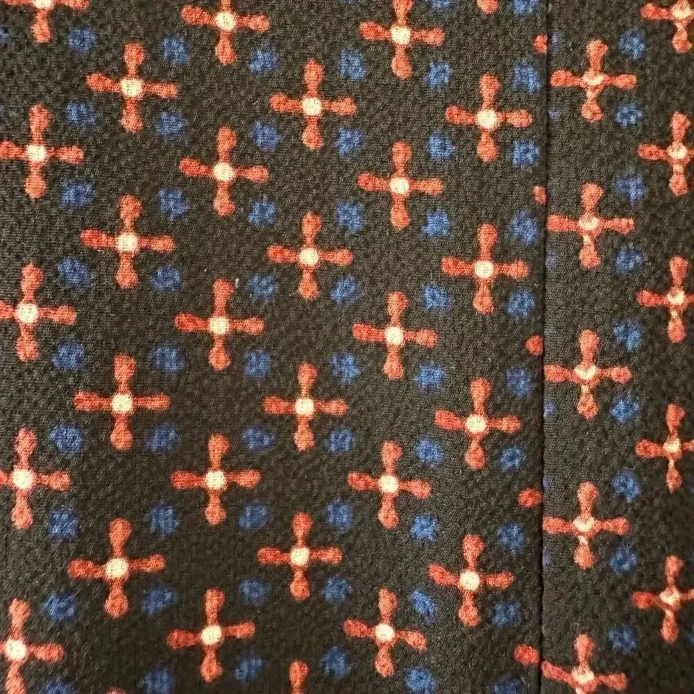 Max Studio Women’s Black Navy Red /Clay Open Daisy Patch  Flutter Sleeve Smocked - Image 9