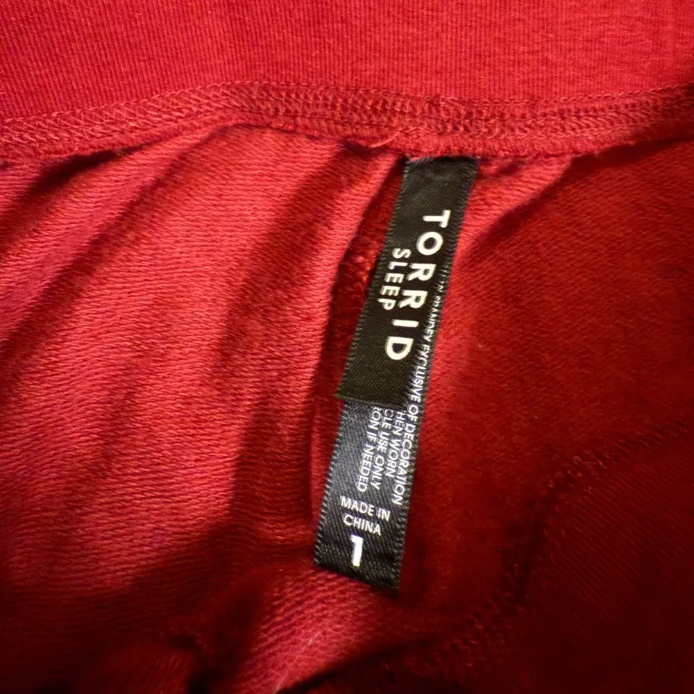 Torrid Dream Fleece Full Length Wide Leg Lounge Sleep Red Lounge Pants - size 1 - Image 4