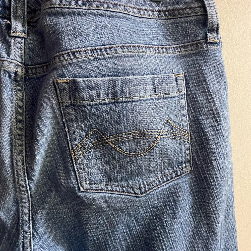 Womens Mossimo Supply Co Light Blue Capri Jeans 18W 18 Cuffed Crop Waist 38” - Image 7