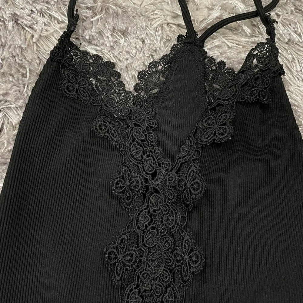 TOPSHOP Black Lace Trimmed Bodysuit One Piece Size 2 - Image 2