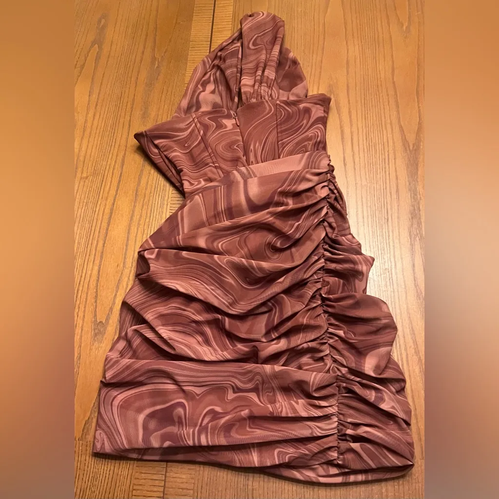 HOUSE OF CB Clementine Cutout Ruched Minidress Swirl Print Size Small CUP SZ D-E - Image 14