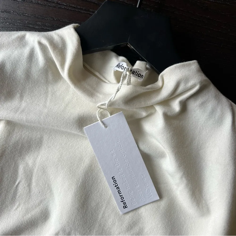 Reformation Lindy Knit Top - Image 9