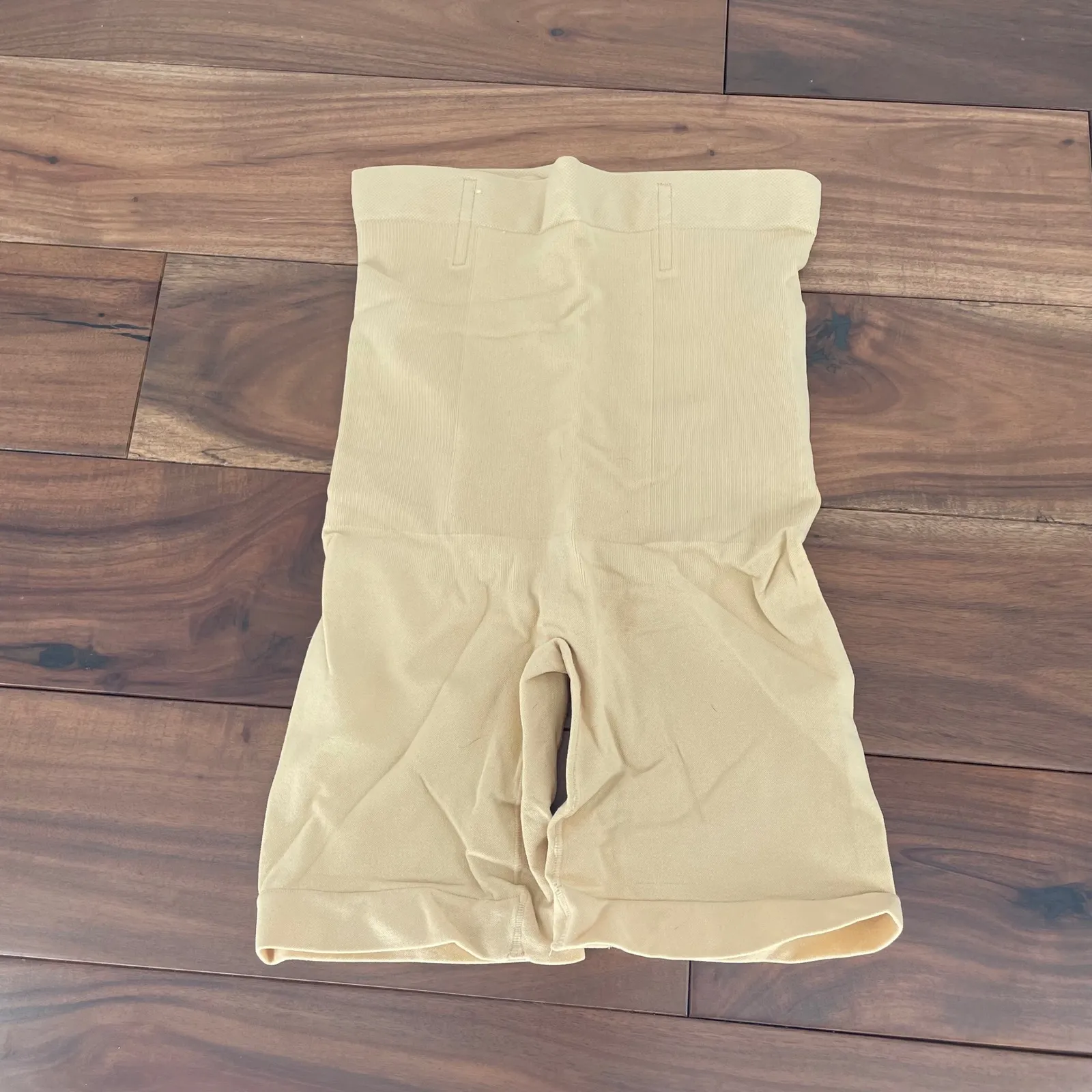 Shapermint Essentials High Waist Tummy Control Shaping Shorts Beige Tan Size undefined - Image 4