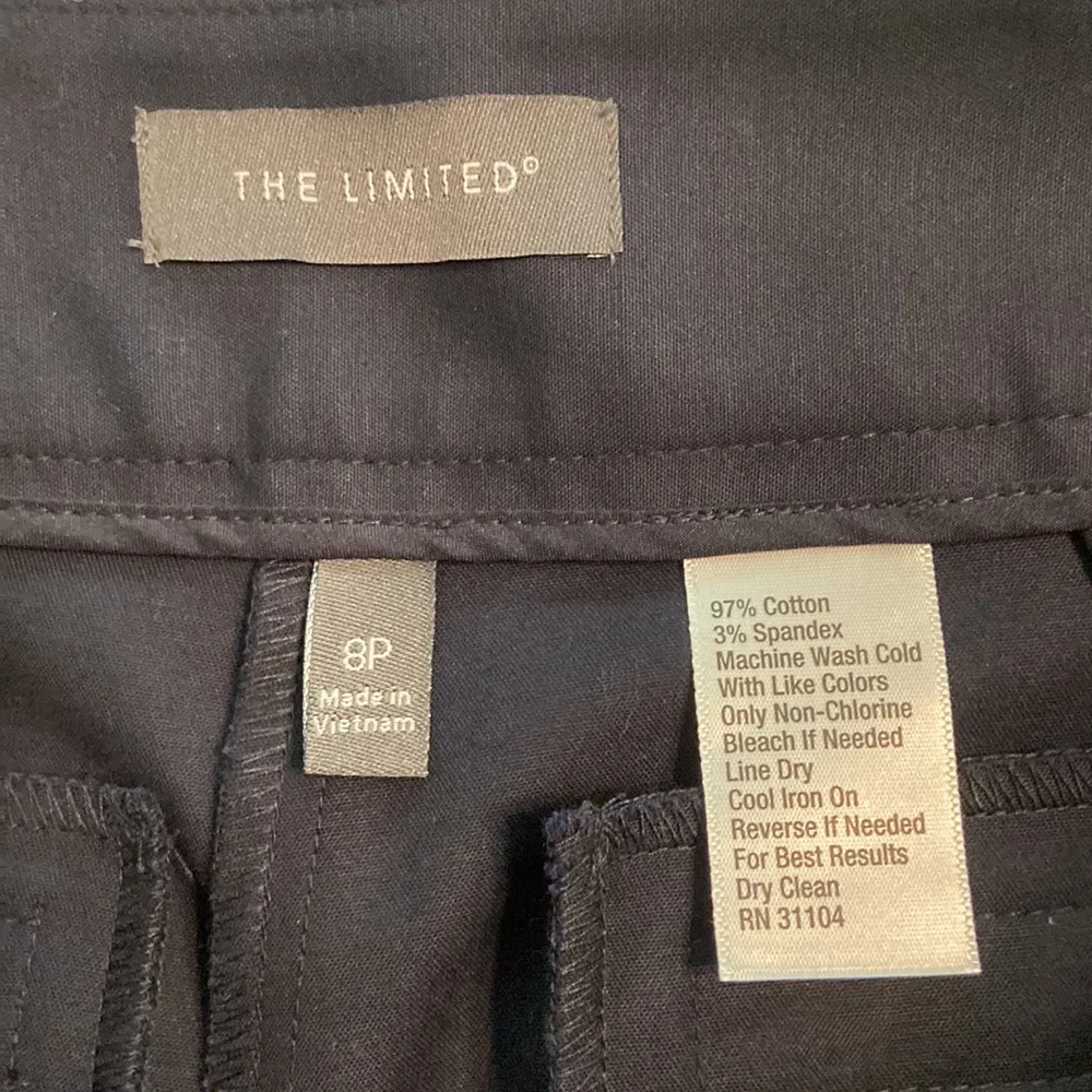 The Limited Dark Blue Pants size 8P brand new inseam 25” - Image 4