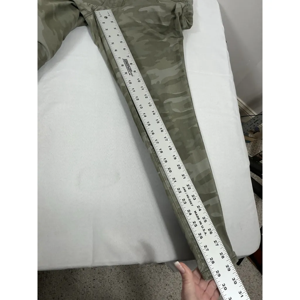 Womans Loft Jeans 14 Green Camo - Image 8