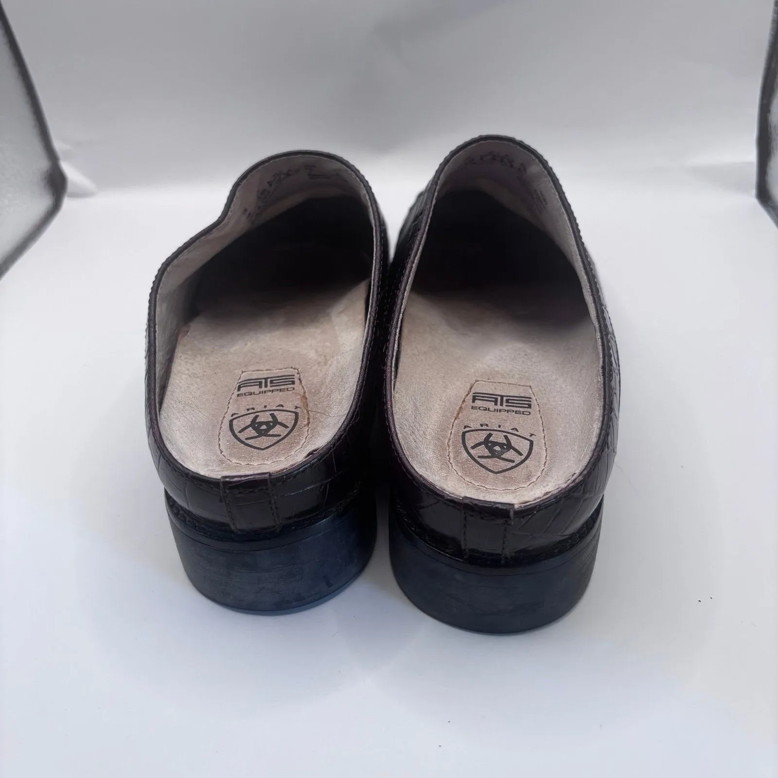 Ariat ATS Apron-Toe Mules Womens Size 7B Black & Brown Leather Slides Clogs - Image 2