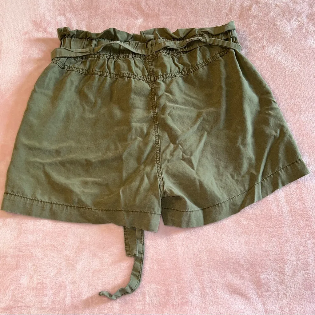Thread & Supply olive green belted shorts size M summer casual Size M - Image 2