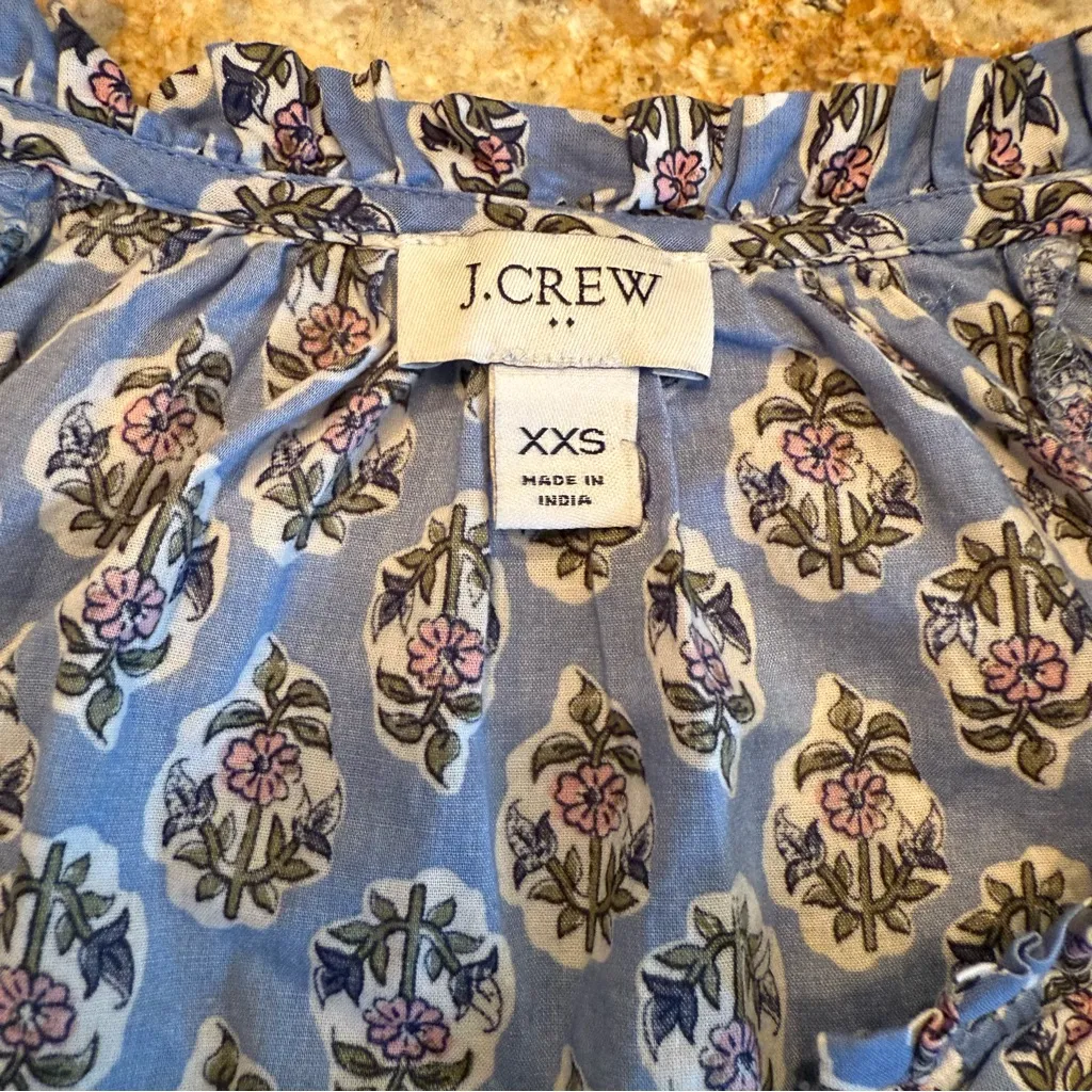 J Crew Artist Top Womens size XXS 2XS Blue Floral Notch Ruffle V-Neck Shirt - Image 5