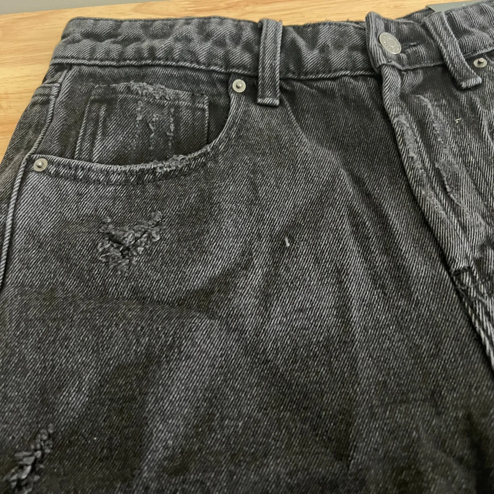 Wild Fable Women's Black Wash Wide-Leg Bermuda Jean Shorts - Size 16 - NWT - Image 8