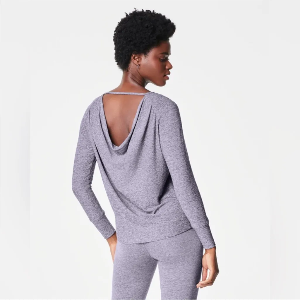 Spanx NWT  Skysoft Open Back long sleeve tee sz XS - Image 7