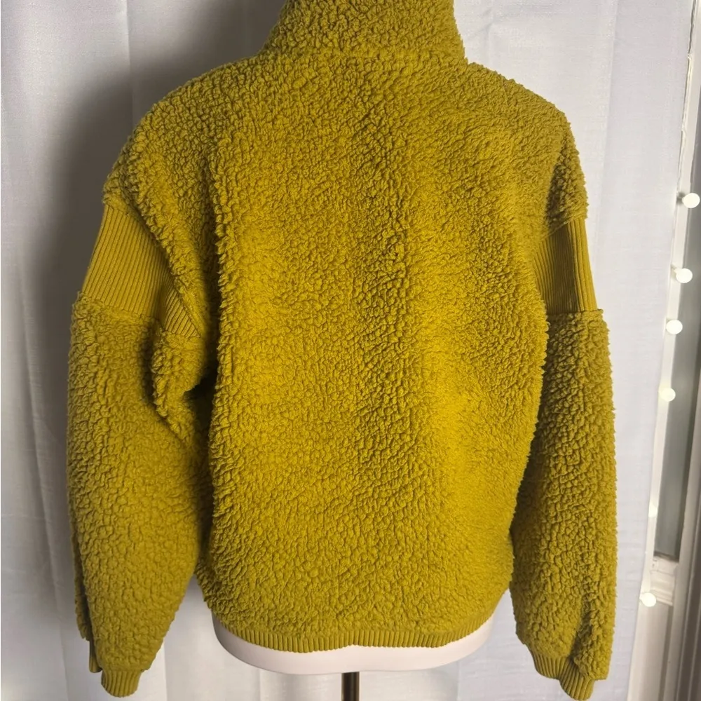 JoyLab Green Teddy Jacket with Relaxed Fit and Half-Zip - Image 3