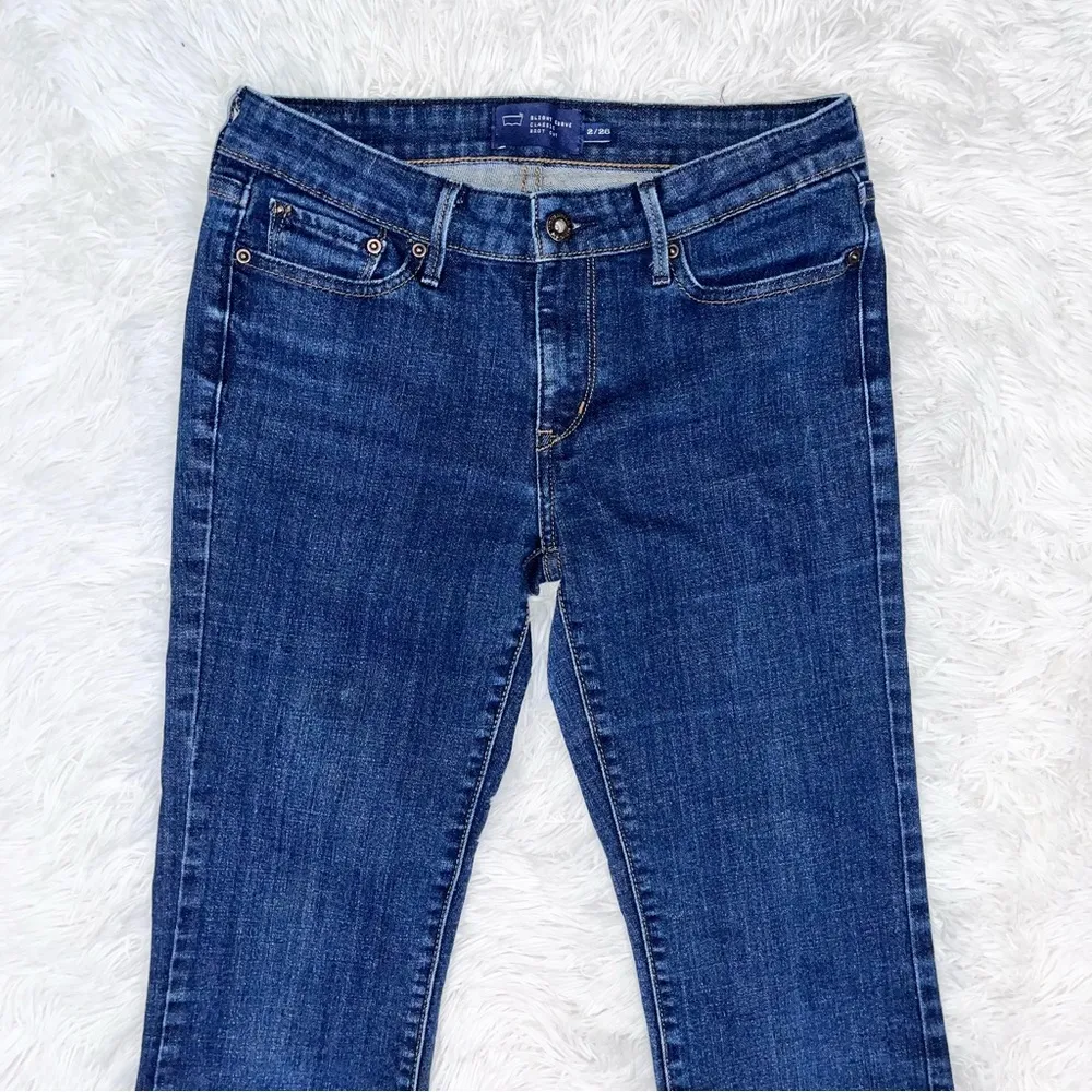 LEVI’S Slight Curve Mid-Rise Classic Bootcut Blue Denim Jeans 2/26 Dark Wash - Image 3
