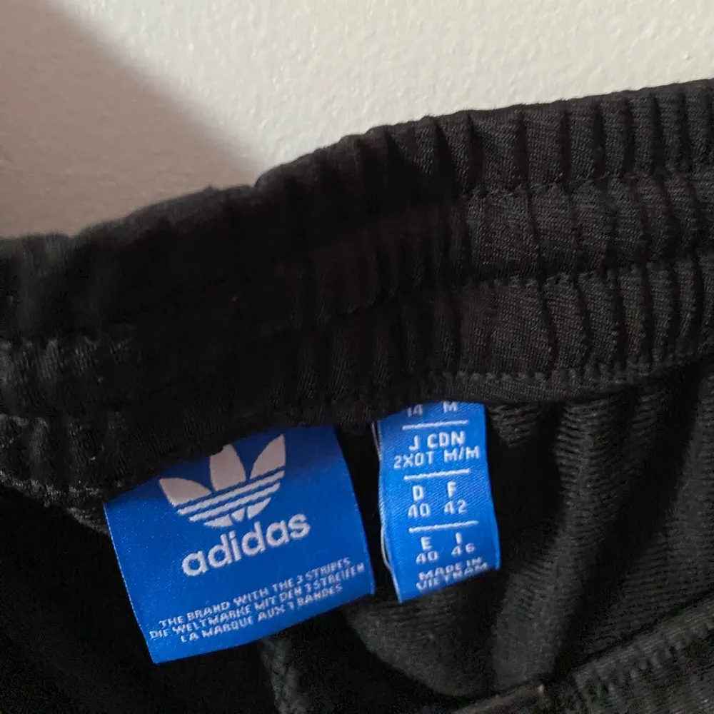 adidas black track pants - Image 3