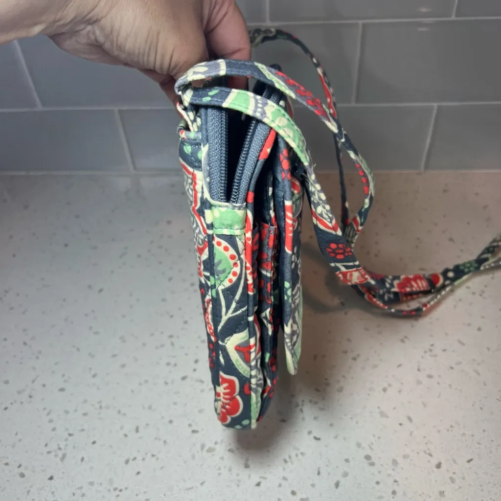 Vera Bradley Mini Hipster Crossbody Bag Nomadic Floral Gray Green Coral Bag  EUC - Image 11