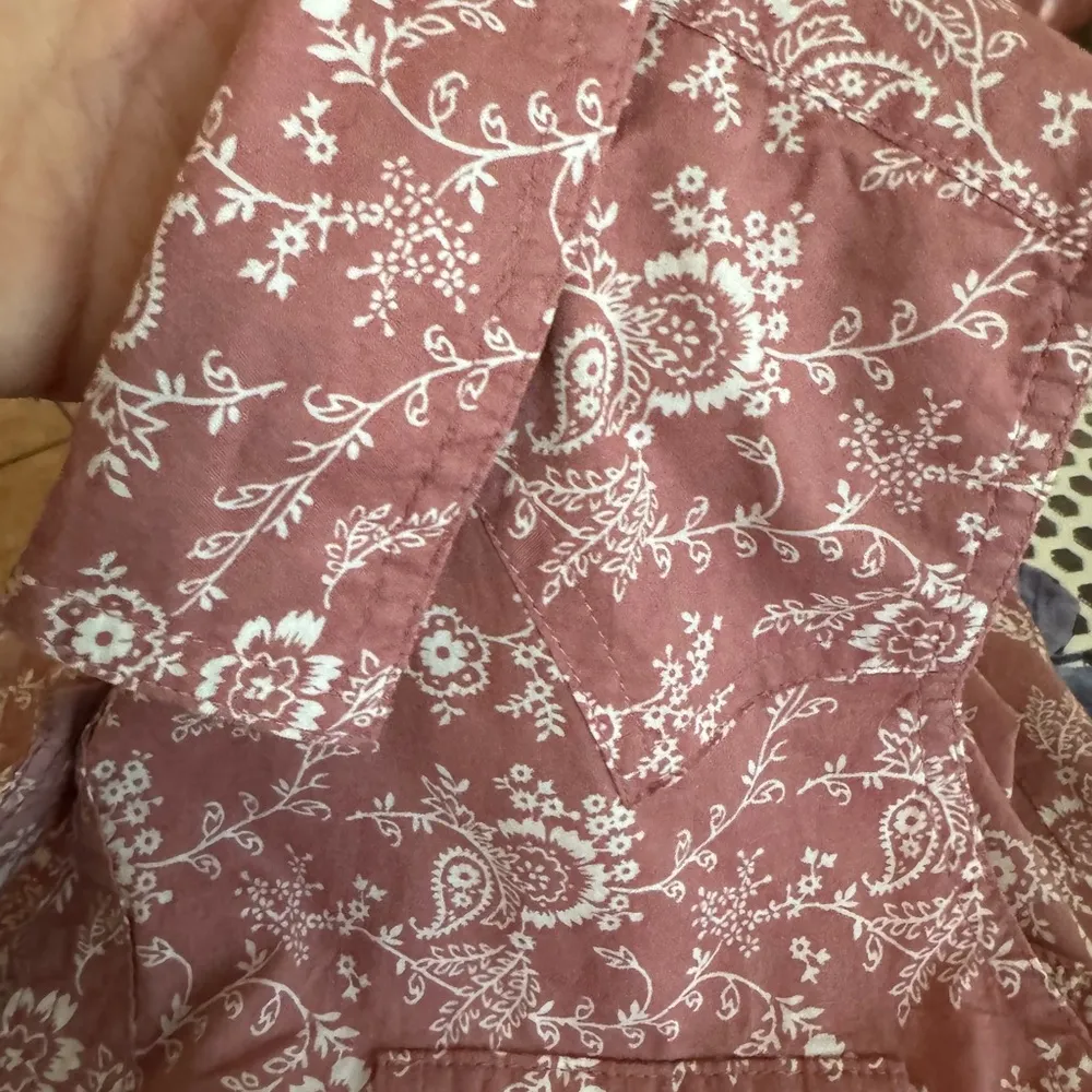 Wrangler pearl snap blouse L - Image 5