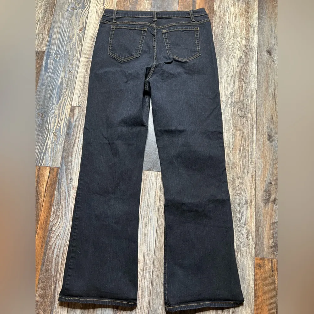 NYDJ tummy tuck technology size 18 boot cut jeans - Image 5